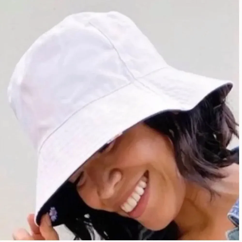 Alice + Olivia X Stacey Bendet NEW Black Reversible Sunflower Bucket Hat